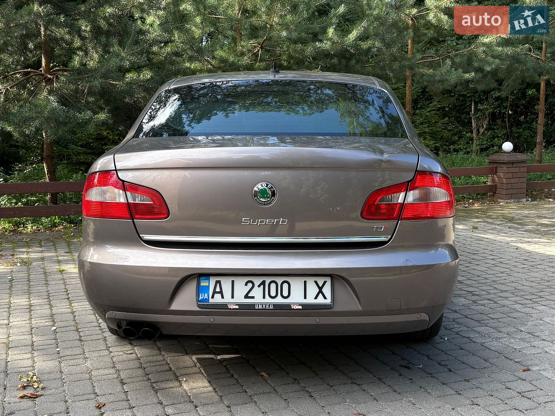 Skoda Superb 2010 VIN TMBAE73T7B9014321 фото оголошення 9 з 21