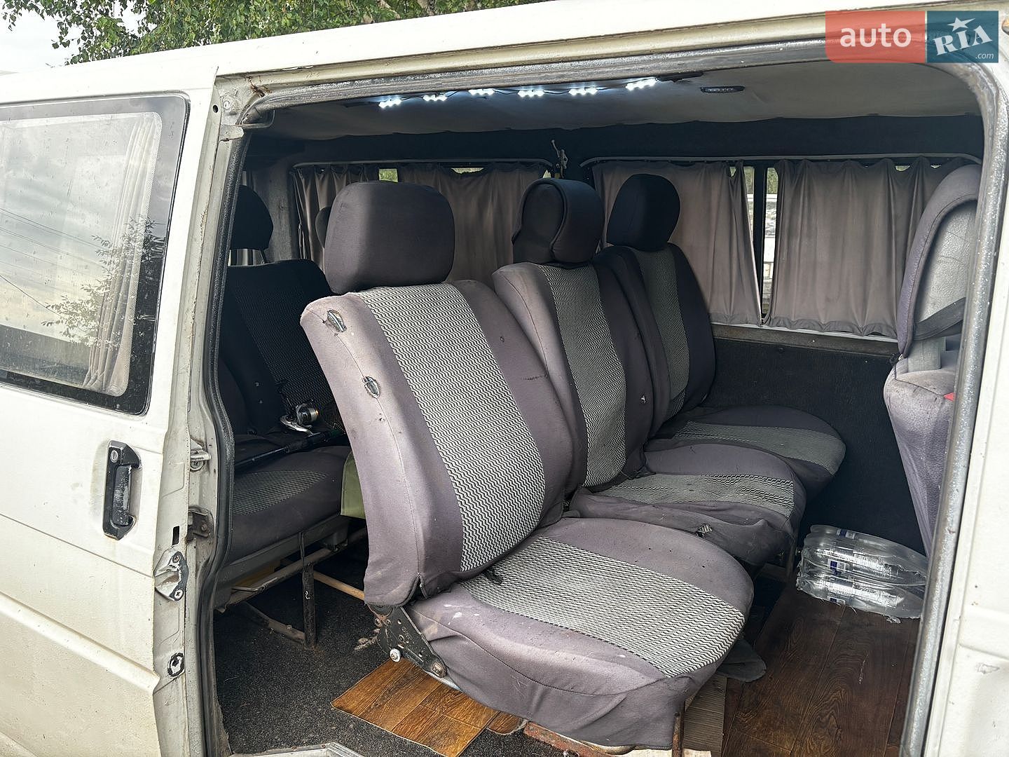 Volkswagen Transporter 1993 VIN WV2ZZZ70ZPH132967 фото оголошення 6 з 12
