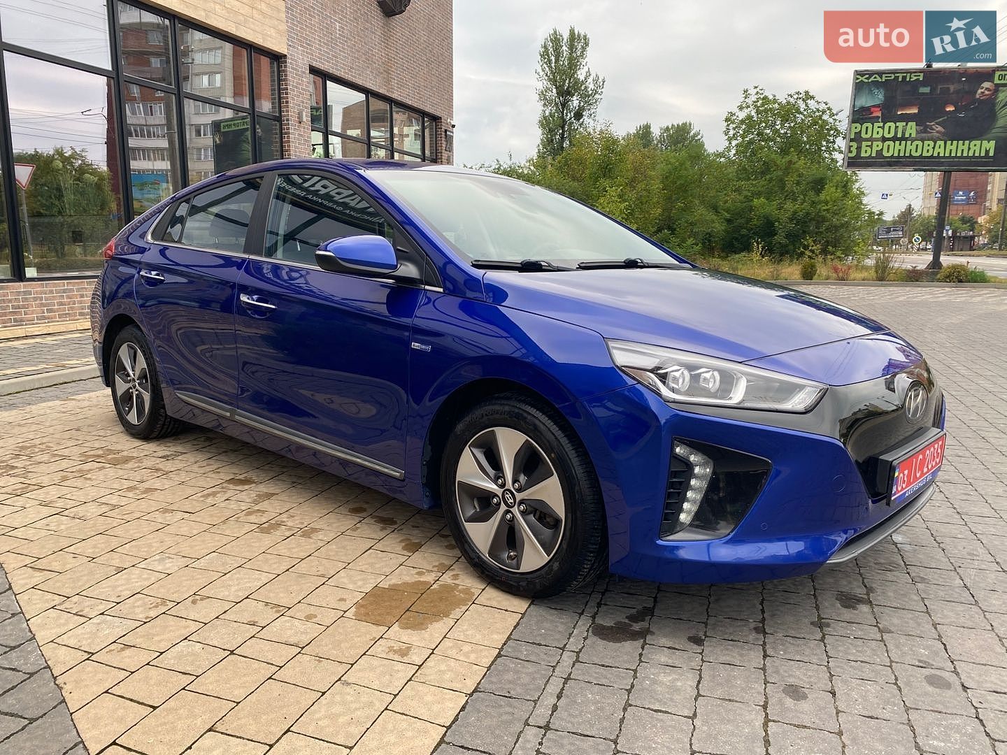 Hyundai Ioniq 2019 VIN KMHC851HFKU048100 фото оголошення 8 з 24