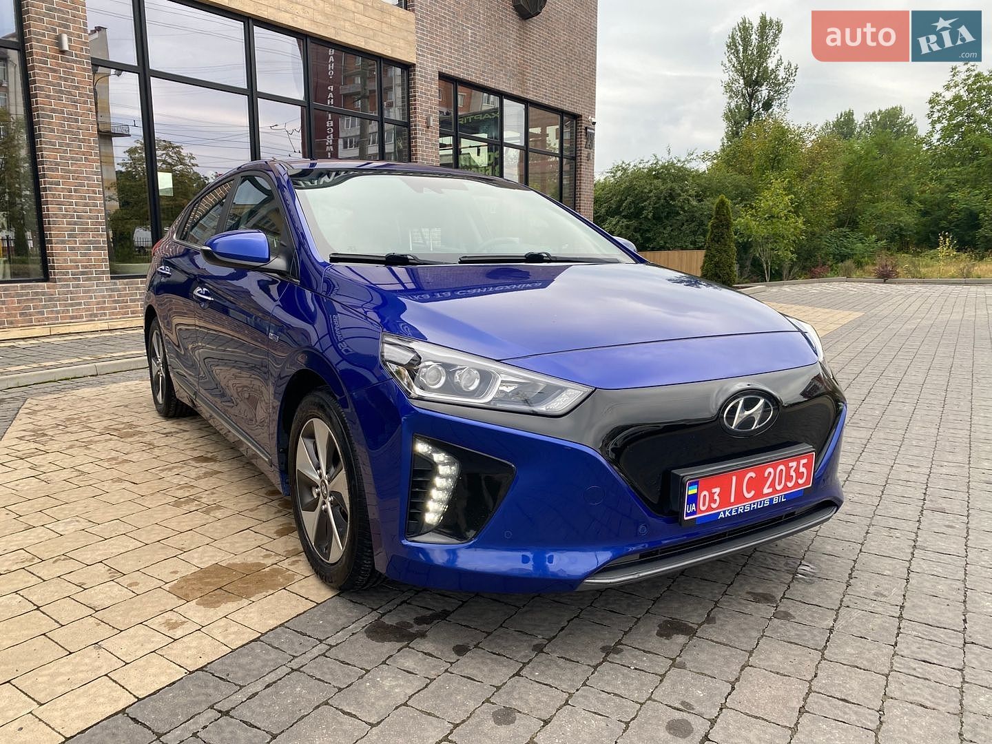 Hyundai Ioniq 2019 VIN KMHC851HFKU048100 фото оголошення 11 з 24