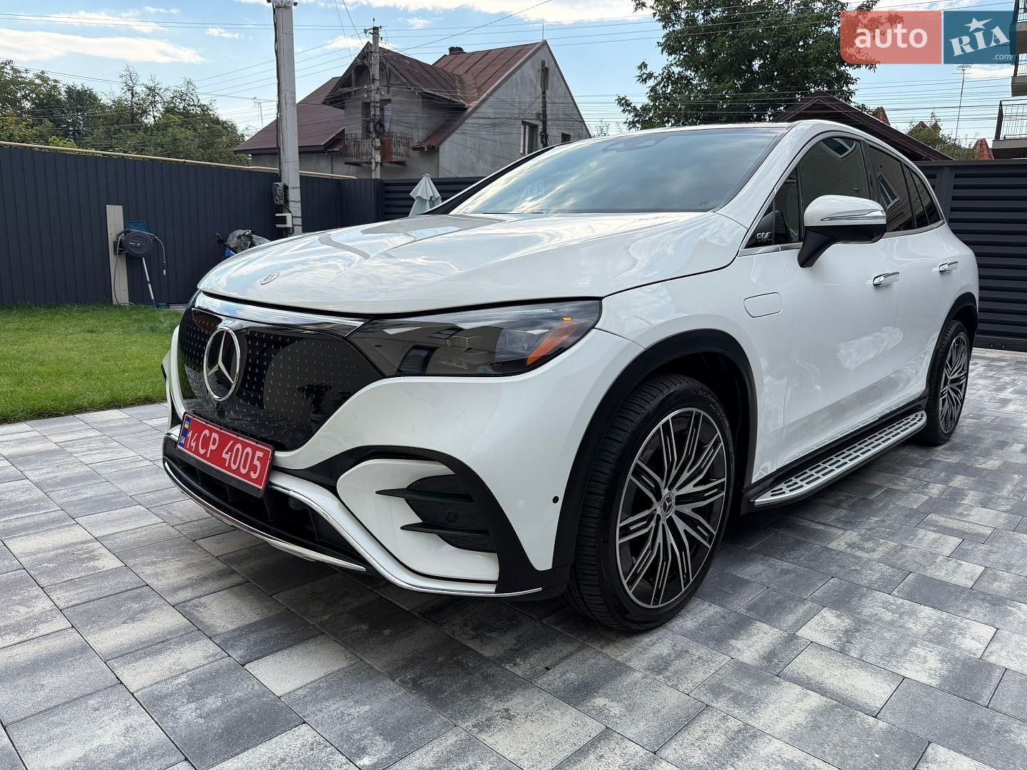 Mercedes-Benz EQE SUV 2023 VIN 4JGGM1CB2PA015413 фото оголошення 90 з 104
