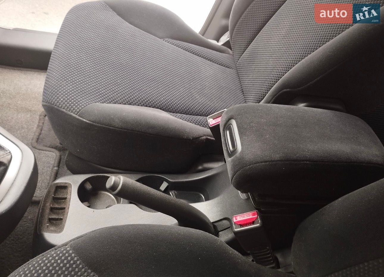 Hyundai Tucson 2007 VIN KMHJN81BP7U680335 фото оголошення 9 з 17