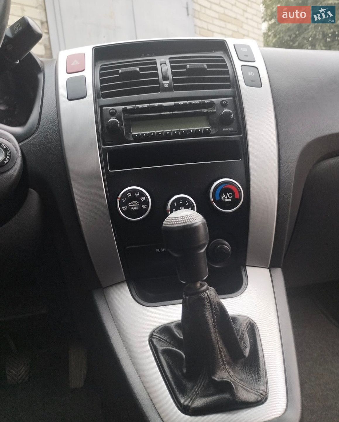 Hyundai Tucson 2007 VIN KMHJN81BP7U680335 фото оголошення 8 з 17