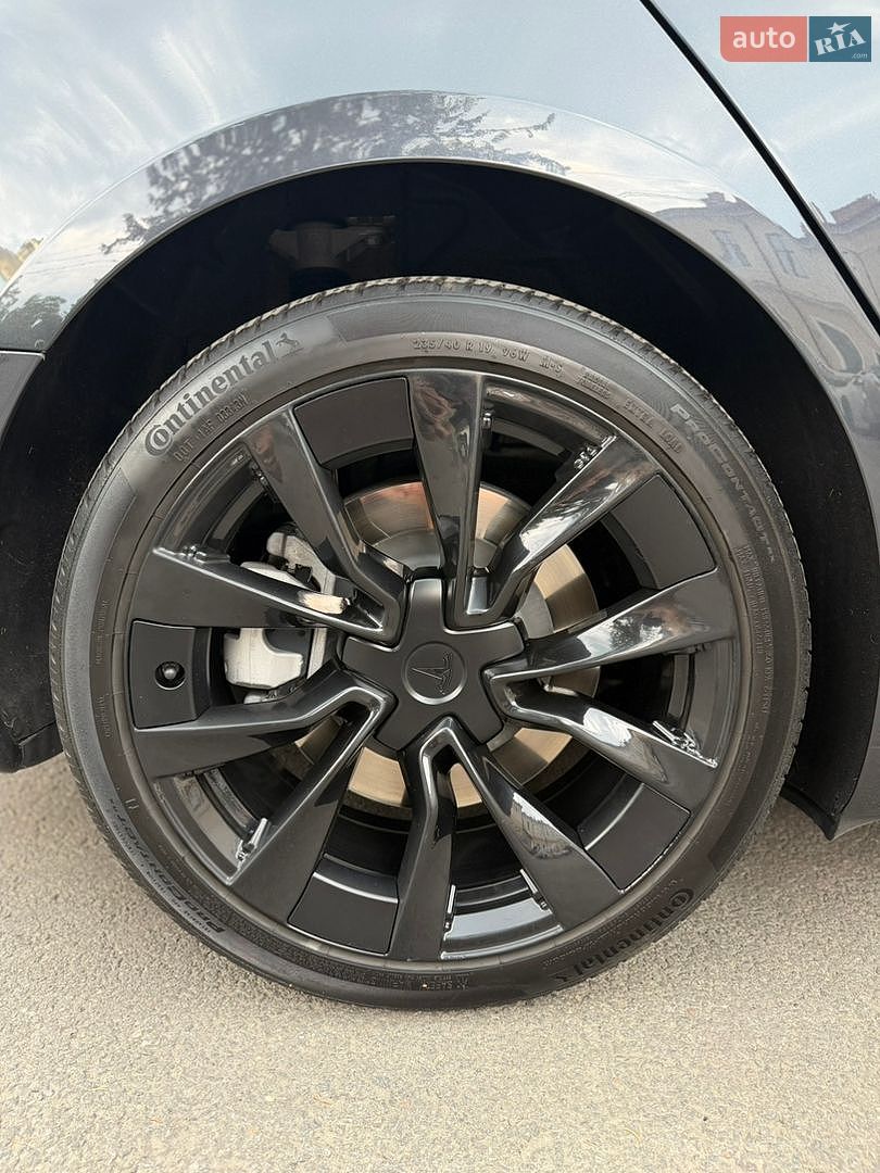 Tesla Model 3 2024 VIN 5YJ3E1EA1RF740841 фото оголошення 22 з 50