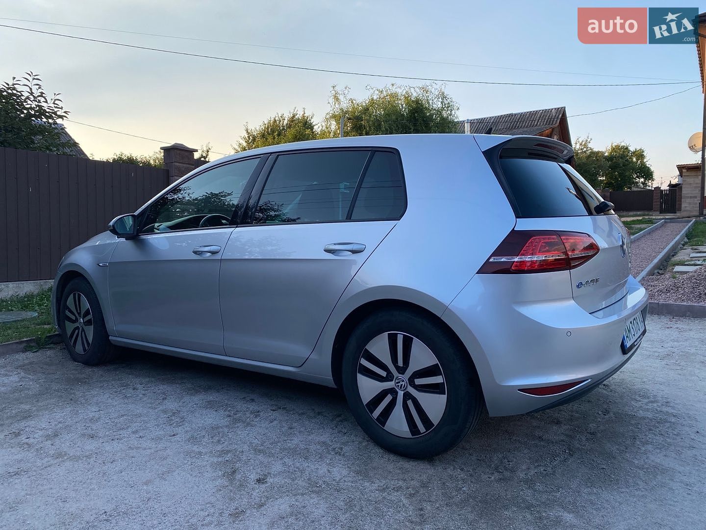 Volkswagen e-Golf 2015 VIN WVWZZZAUZGW902956 фото оголошення 6 з 22