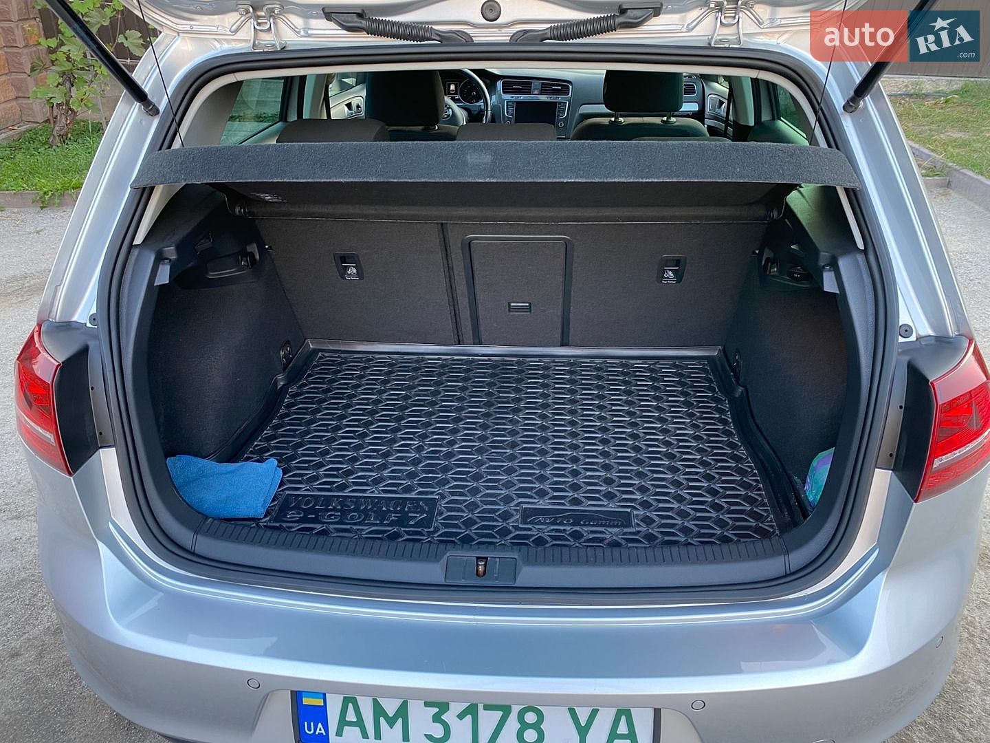 Volkswagen e-Golf 2015 VIN WVWZZZAUZGW902956 фото оголошення 20 з 22