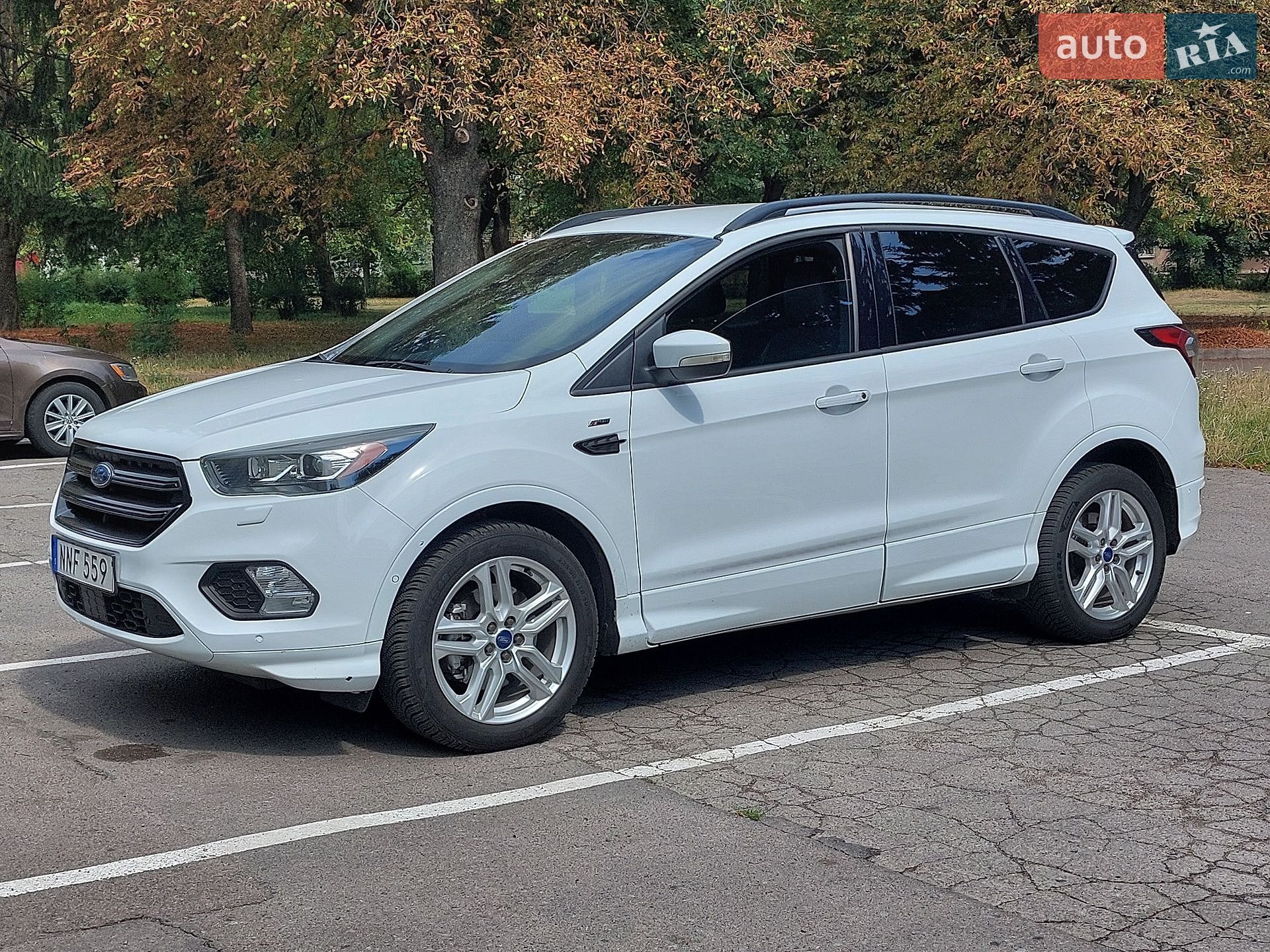 Ford Kuga 2016 VIN WF0AXXWPMAGT51983 фото оголошення 3 з 25