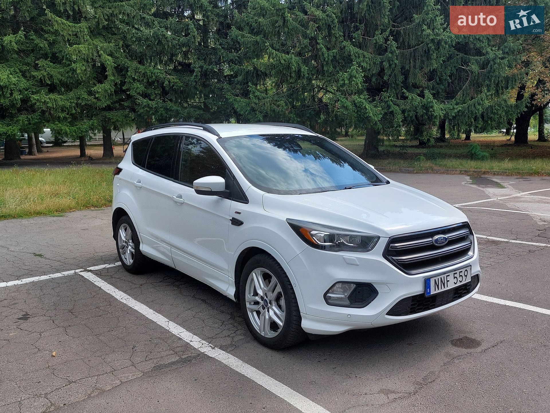 Ford Kuga 2016 VIN WF0AXXWPMAGT51983 фото оголошення 2 з 25
