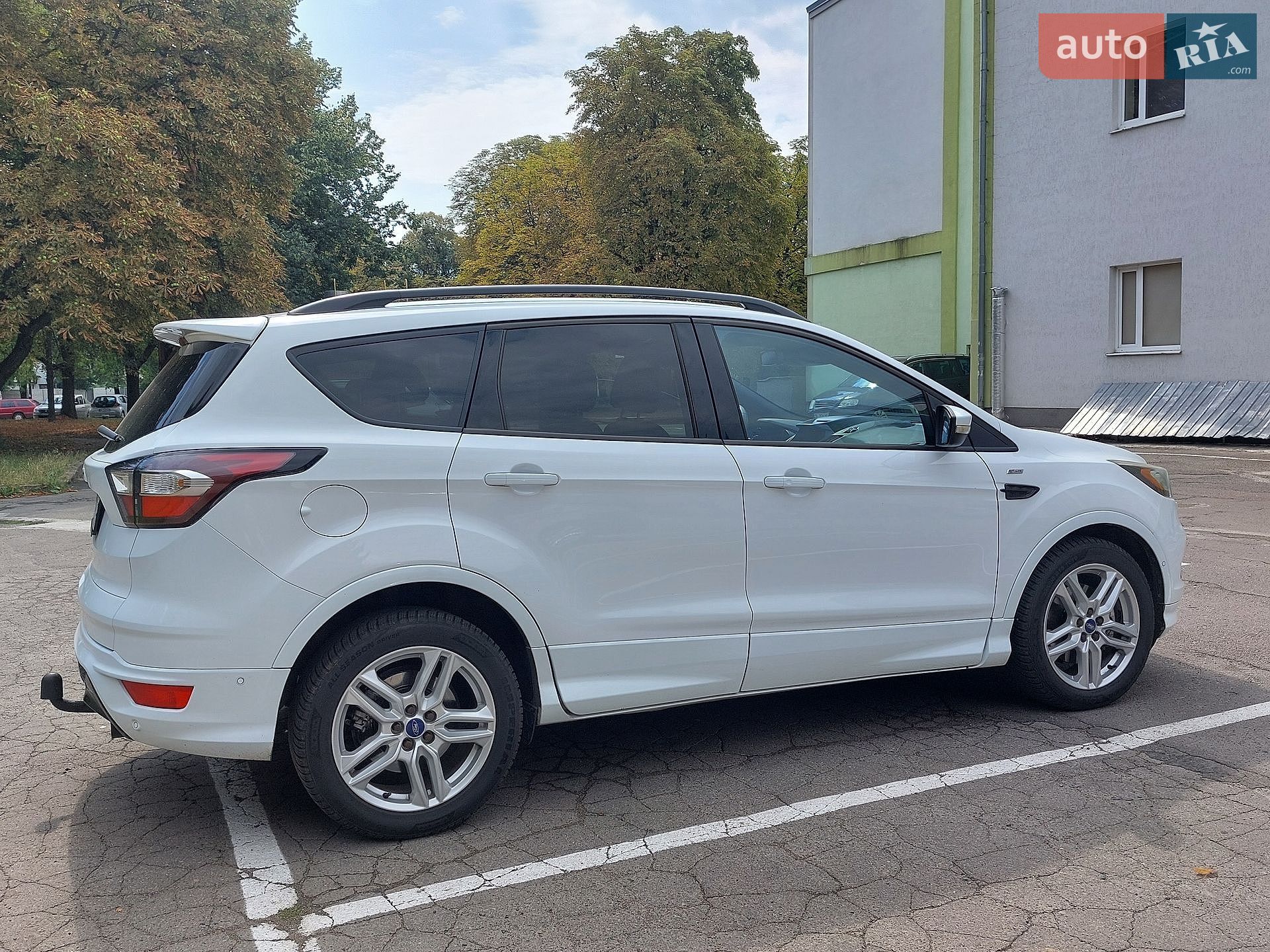 Ford Kuga 2016 VIN WF0AXXWPMAGT51983 фото оголошення 5 з 25
