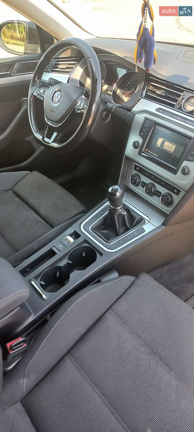 Volkswagen Passat 2015 VIN WVWZZZ3CZFE511726 фото оголошення 26 з 38
