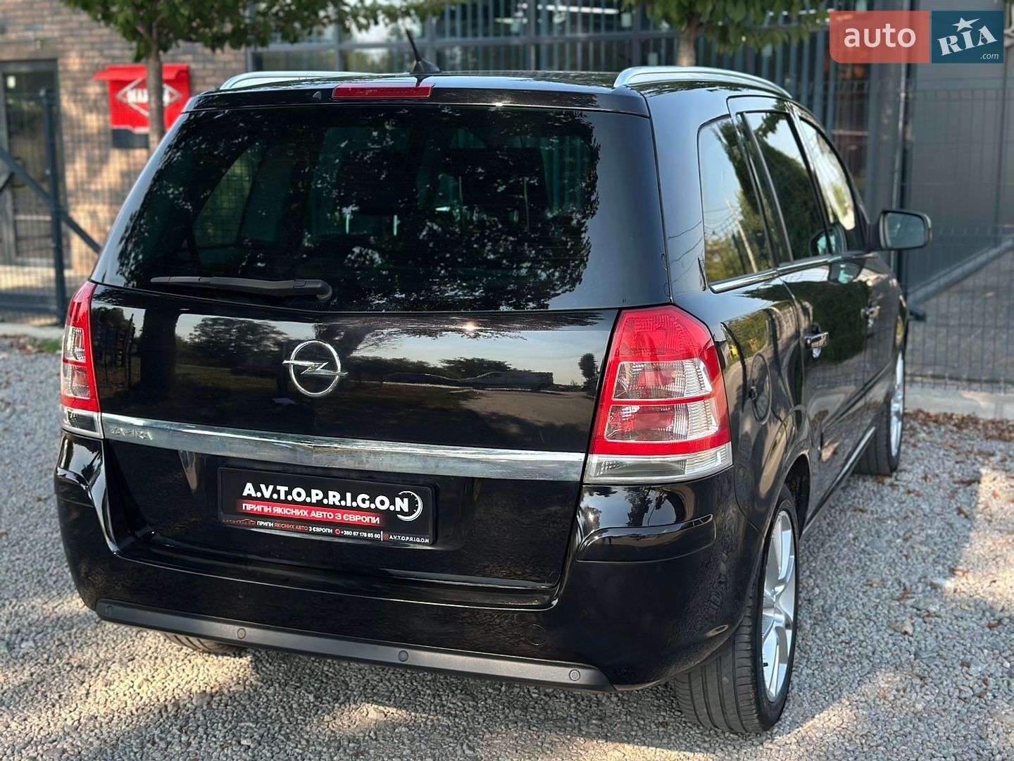Opel Zafira 2011 VIN W0L0AHM75B2117732 фото оголошення 19 з 64