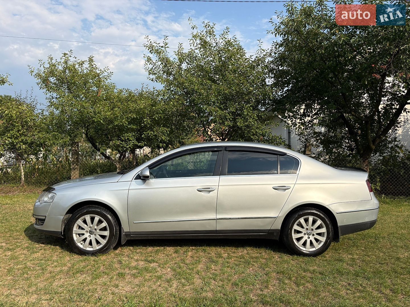 Volkswagen Passat 2005 VIN WVWZZZ3CZ6E021501 фото оголошення 3 з 6