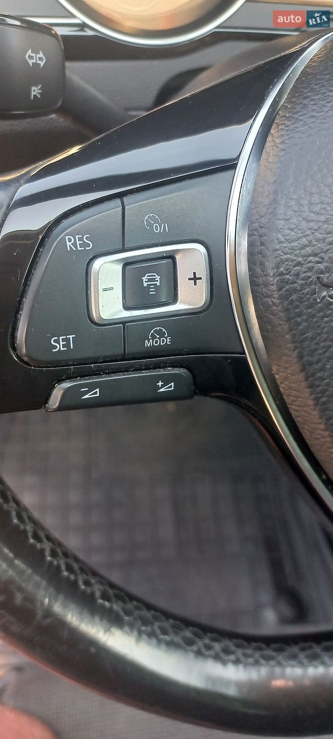 Volkswagen Passat 2015 VIN WVWZZZ3CZFE511726 фото оголошення 34 з 38