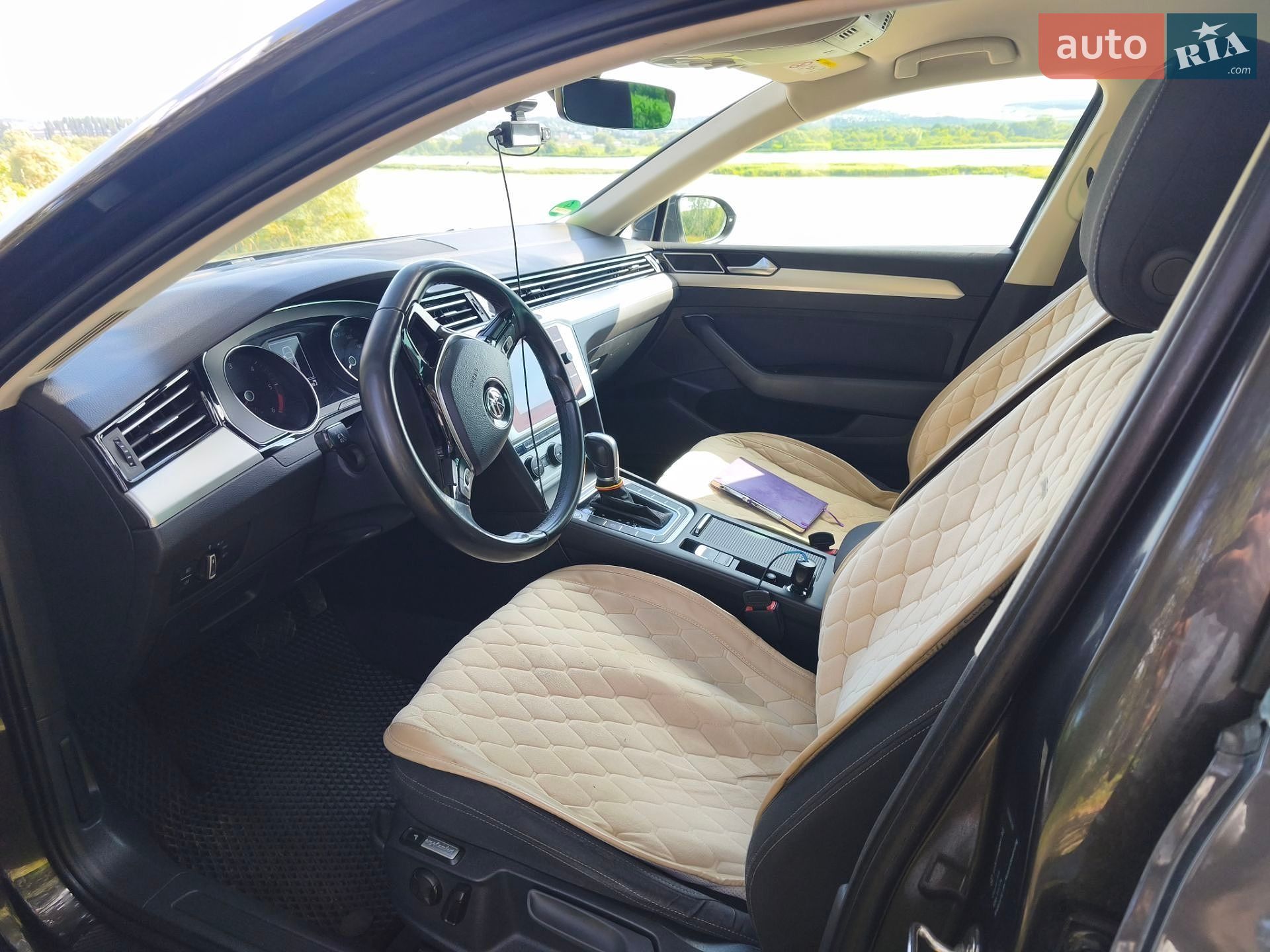 Volkswagen Passat 2017 VIN WVWZZZ3CZJE094477 фото оголошення 27 з 32