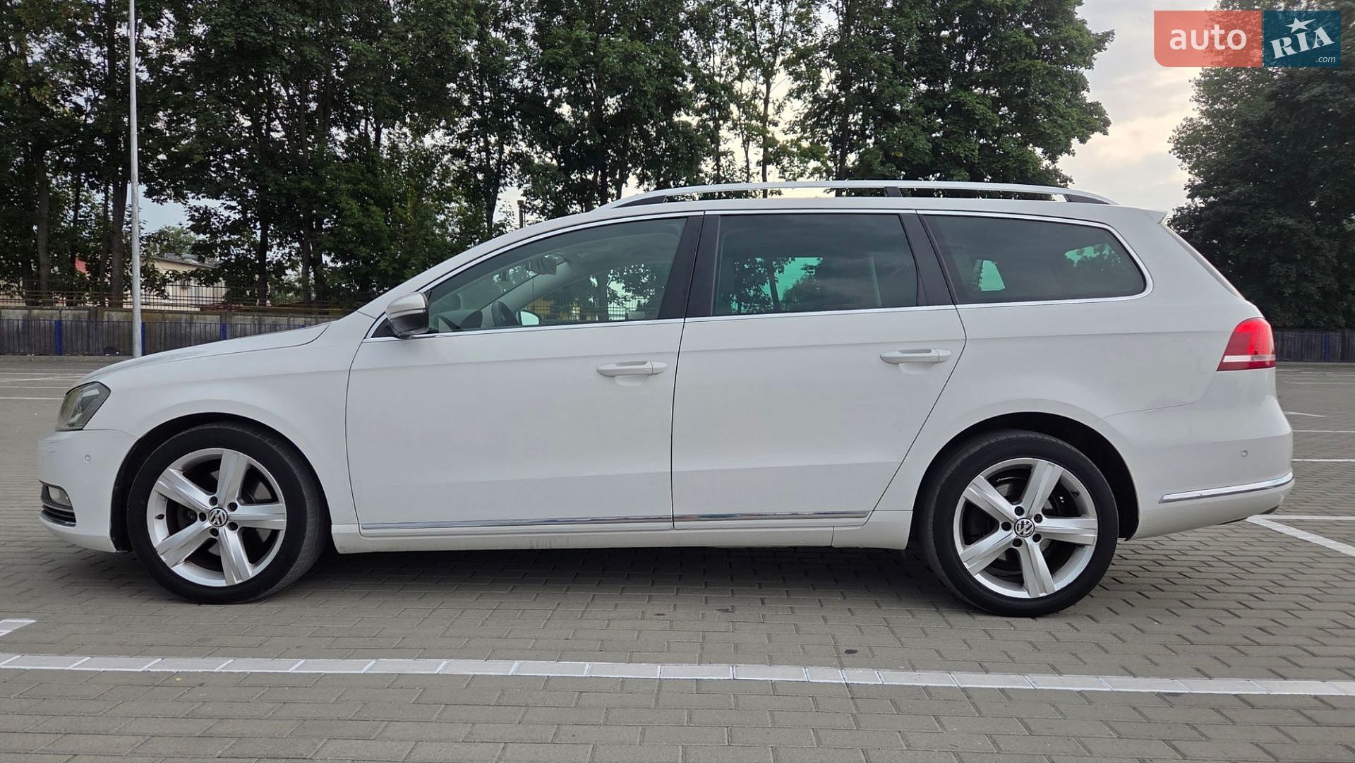 Volkswagen Passat 2013 VIN WVWZZZ3CZDE128434 фото оголошення 11 з 29