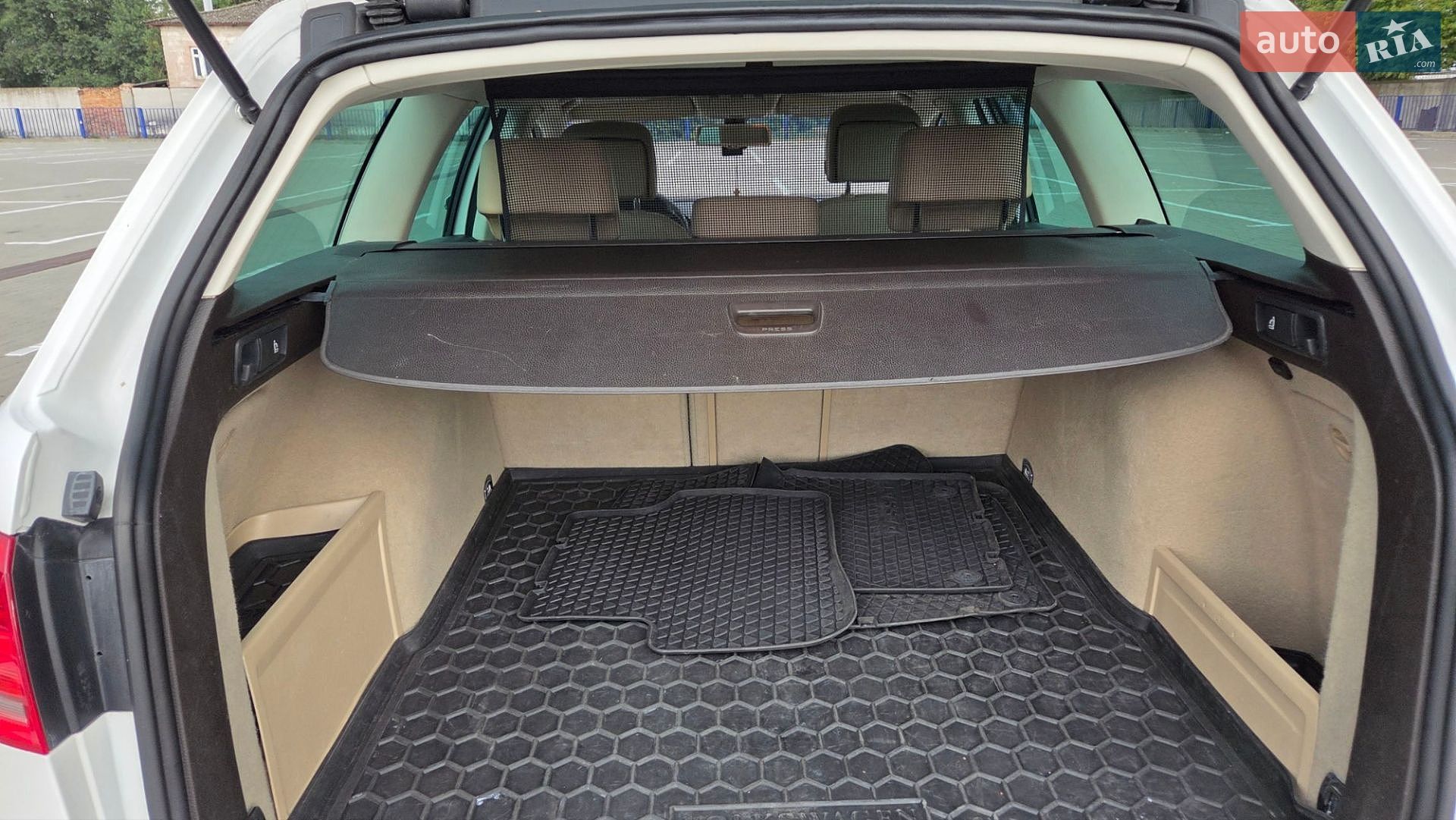 Volkswagen Passat 2013 VIN WVWZZZ3CZDE128434 фото оголошення 17 з 29