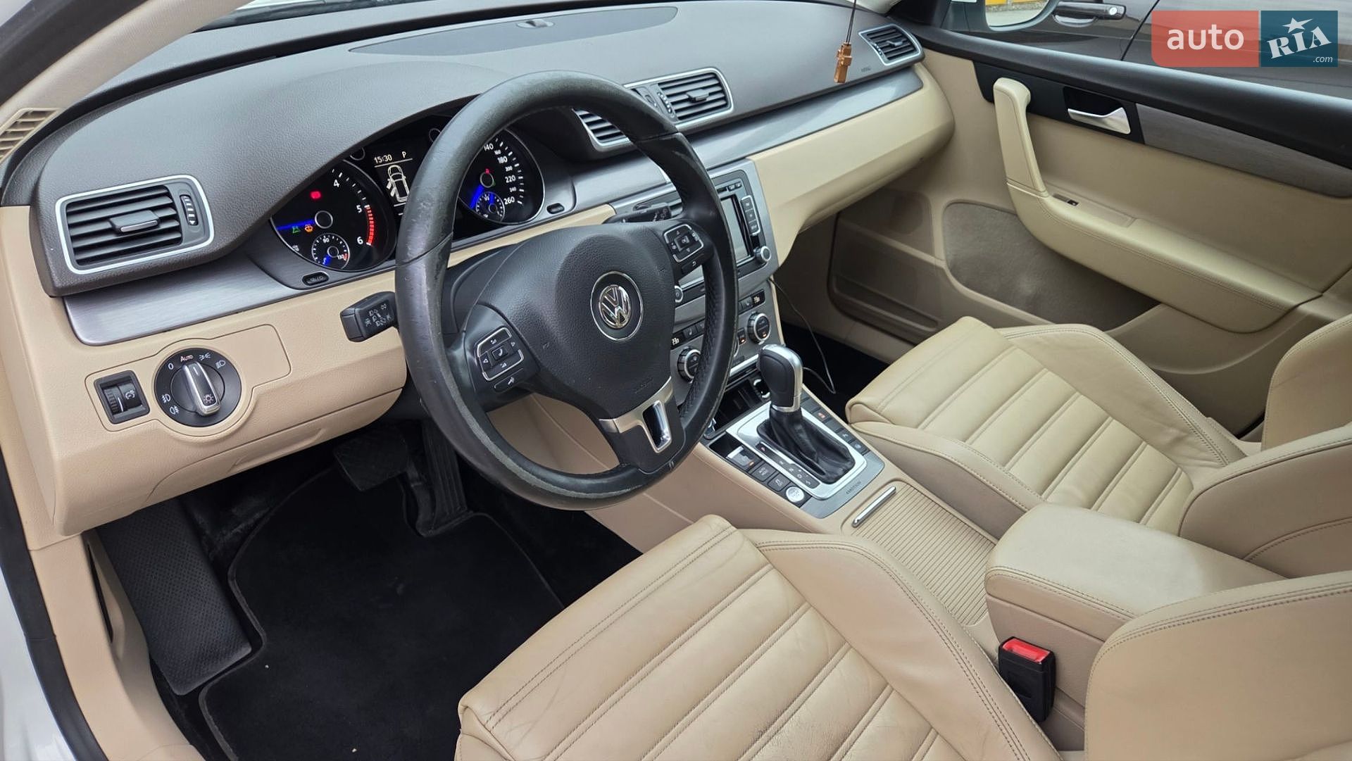 Volkswagen Passat 2013 VIN WVWZZZ3CZDE128434 фото оголошення 19 з 29