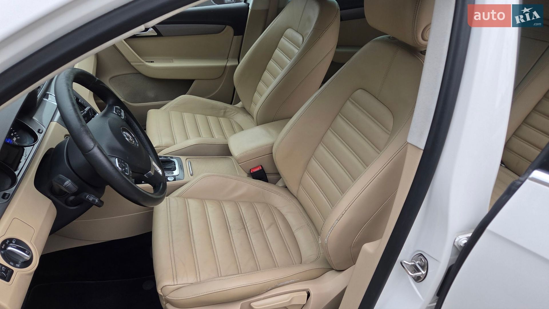 Volkswagen Passat 2013 VIN WVWZZZ3CZDE128434 фото оголошення 28 з 29