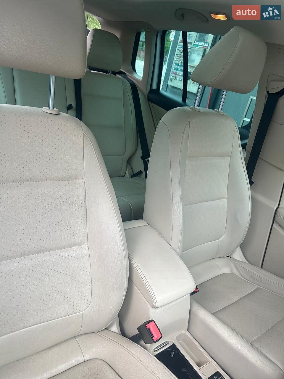 Volkswagen Tiguan 2013 VIN WVGAV3AX8EW545897 фото оголошення 8 з 12