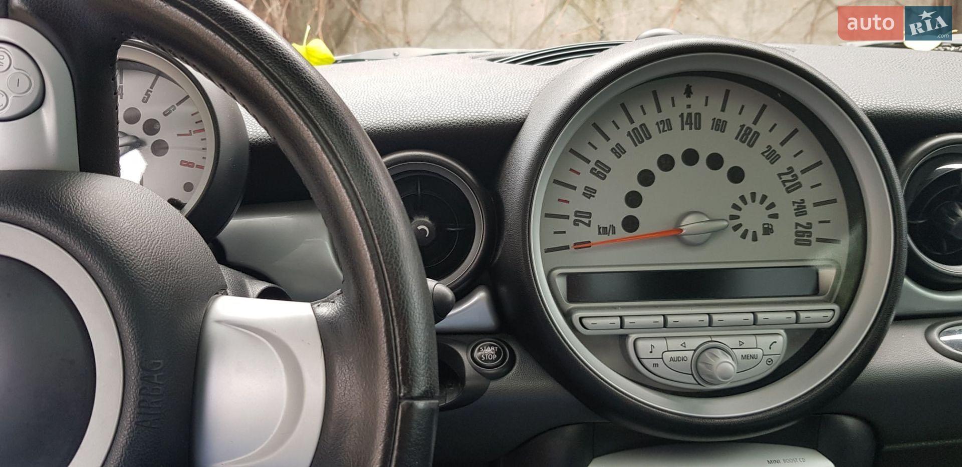 Mini Cooper 2008 VIN WMWMF310X0TS91232 фото оголошення 6 з 10