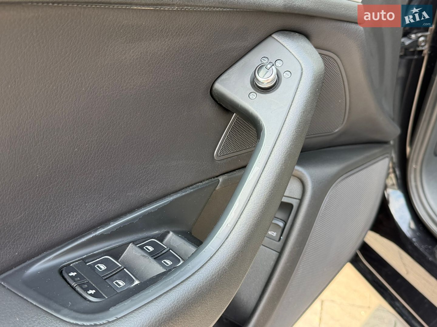 Audi A6 2011 VIN WAUDFAFC9CN097291 фото оголошення 43 з 52