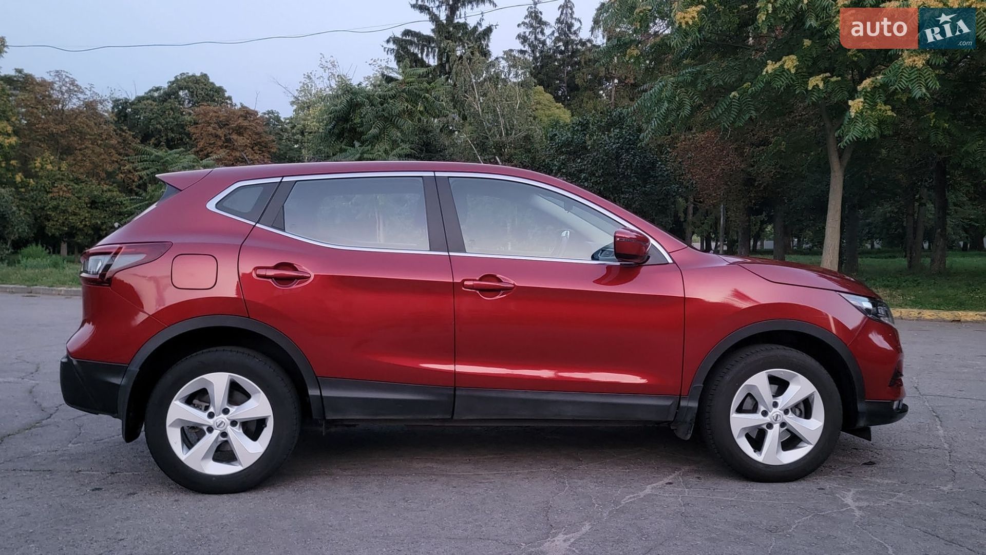 Nissan Qashqai 2020 VIN SJNFEAJ11U2925594 фото оголошення 4 з 13