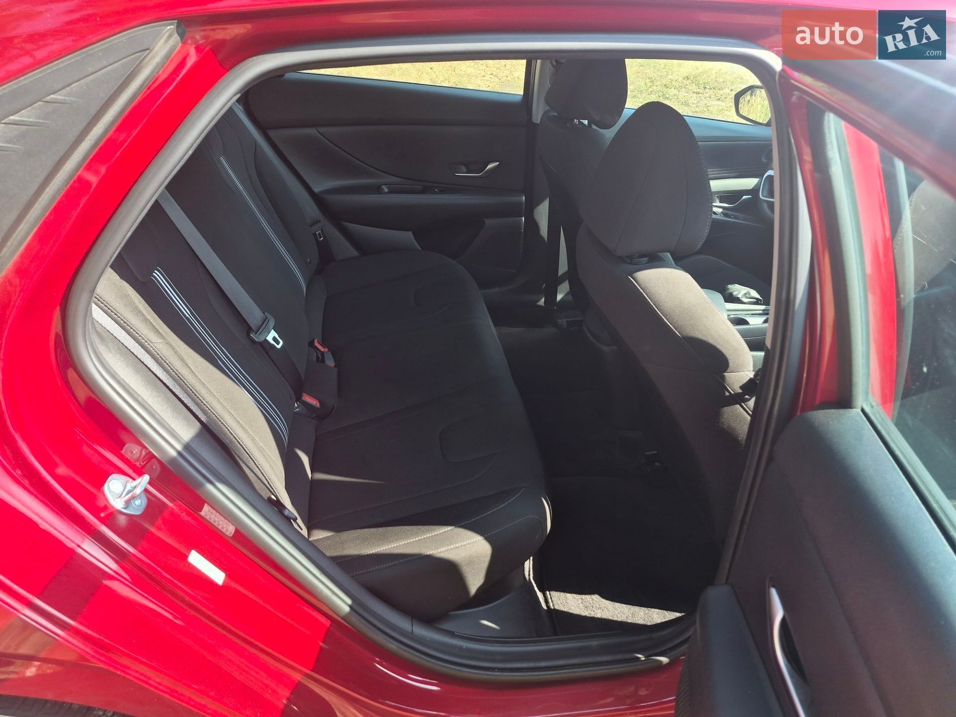Hyundai Elantra 2023 VIN KMHLM4AJXPU078025 фото оголошення 10 з 22