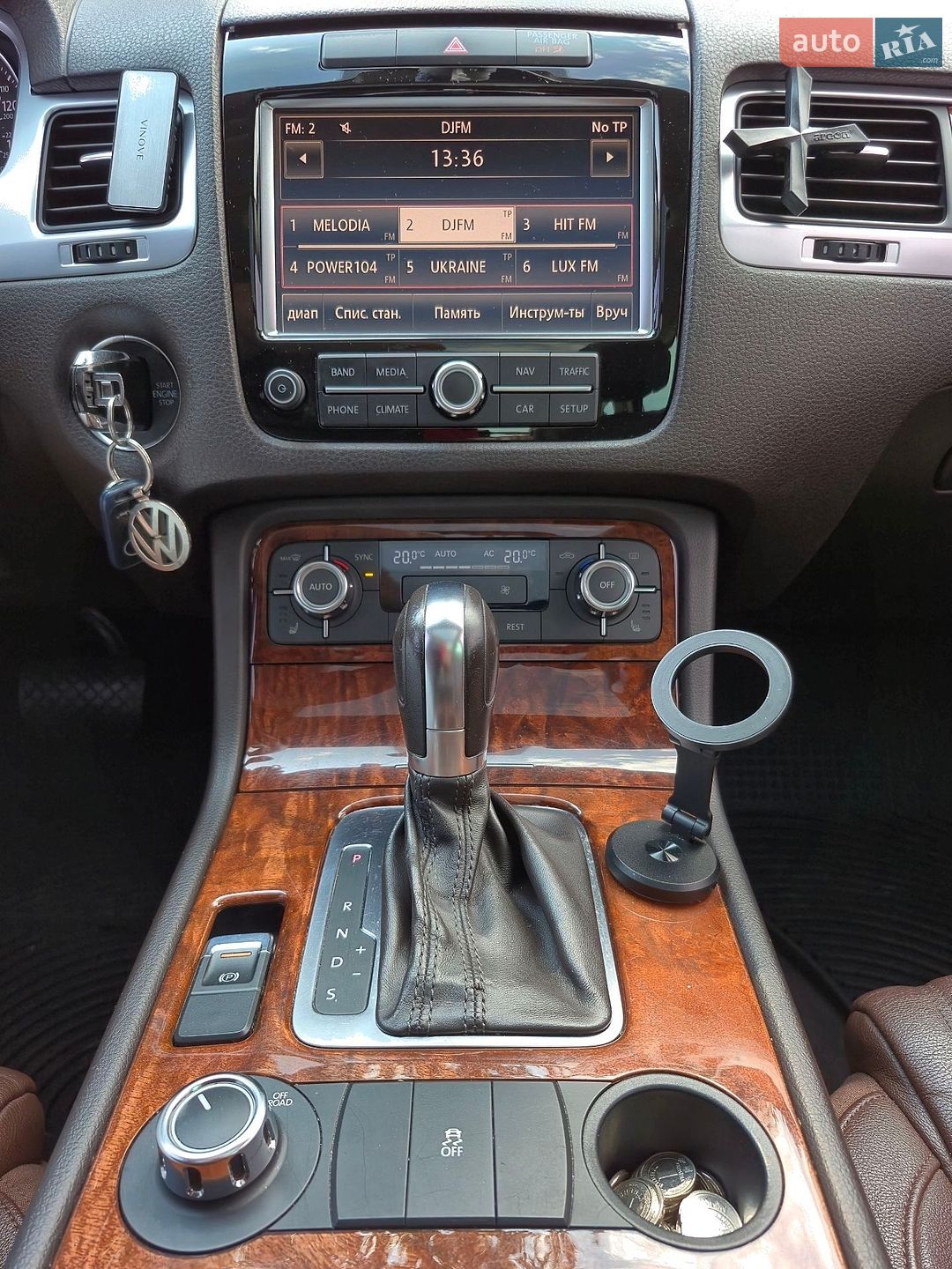 Volkswagen Touareg 2012 VIN WVGEK9BP3CD008150 фото оголошення 16 з 34