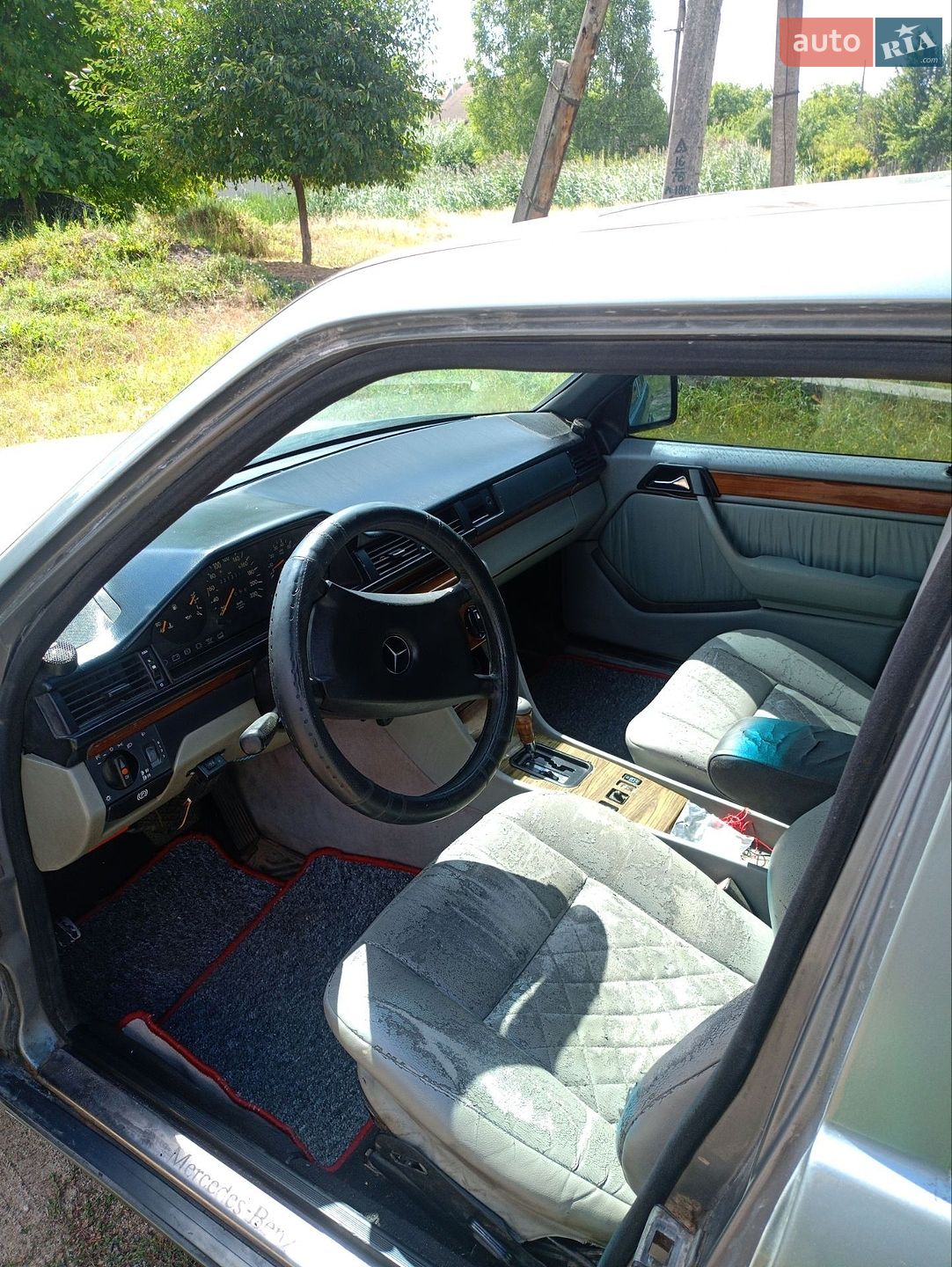 Mercedes-Benz E-Class 1989 VIN WDB1240211B145059 фото оголошення 7 з 9