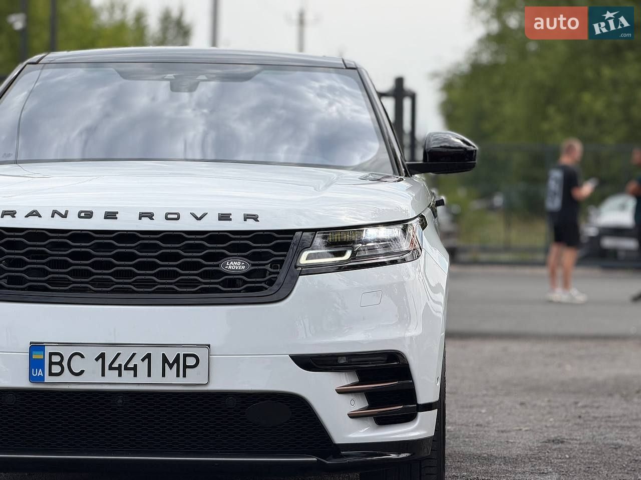 Land Rover Range Rover Velar 2017 VIN SALYL2RN9JA735973 фото оголошення 9 з 36