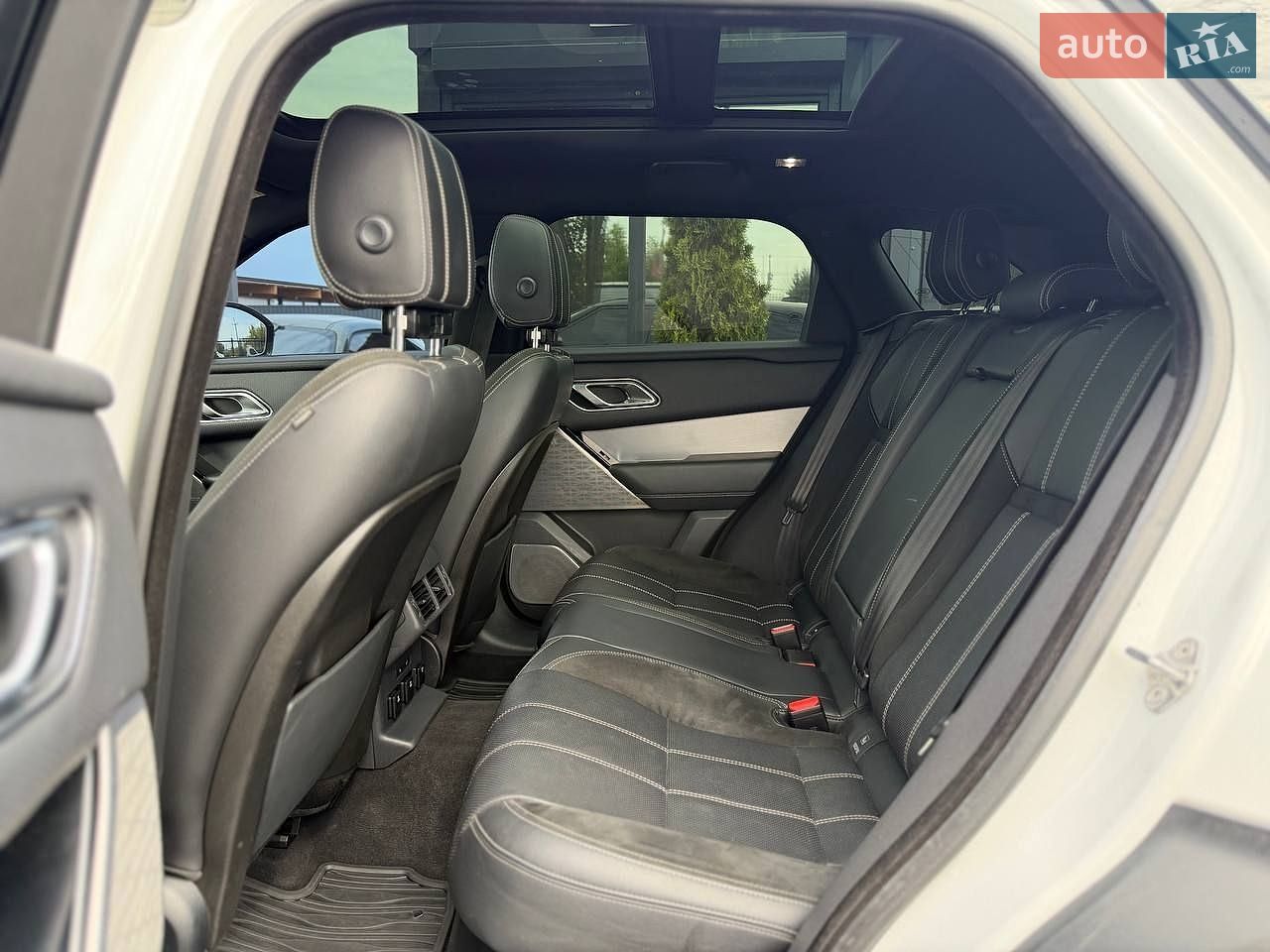 Land Rover Range Rover Velar 2017 VIN SALYL2RN9JA735973 фото оголошення 22 з 36