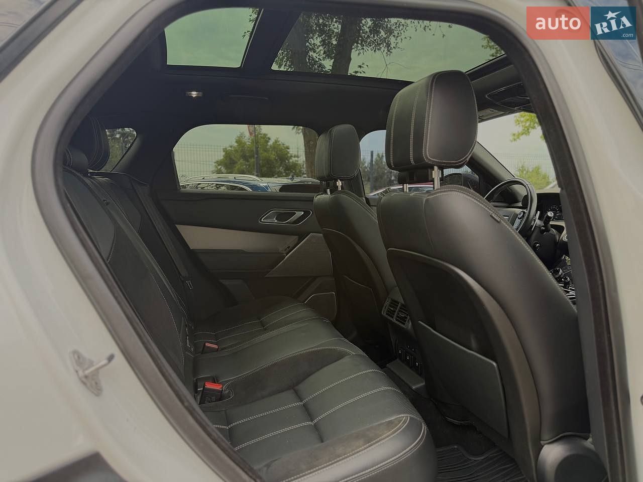 Land Rover Range Rover Velar 2017 VIN SALYL2RN9JA735973 фото оголошення 27 з 36