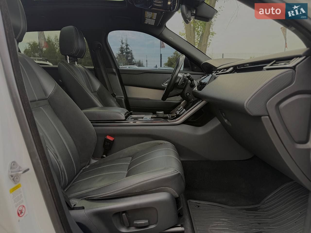 Land Rover Range Rover Velar 2017 VIN SALYL2RN9JA735973 фото оголошення 34 з 36