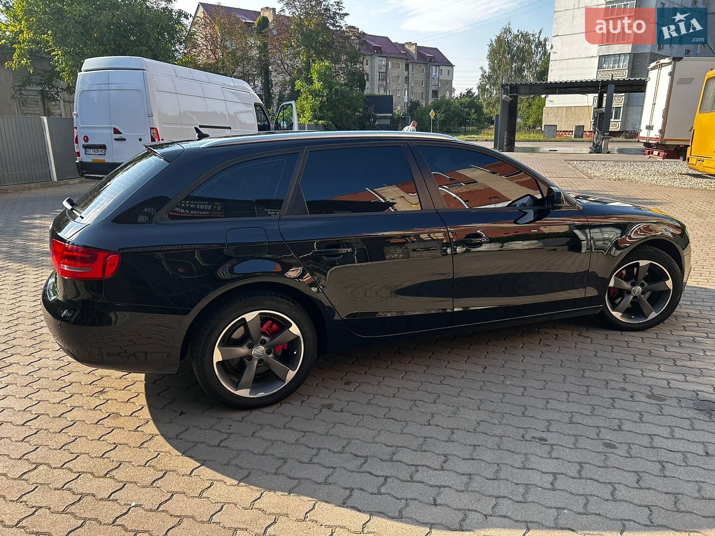 Audi A4 2009 VIN WAUZZZ8K8AA104302 фото оголошення 4 з 31