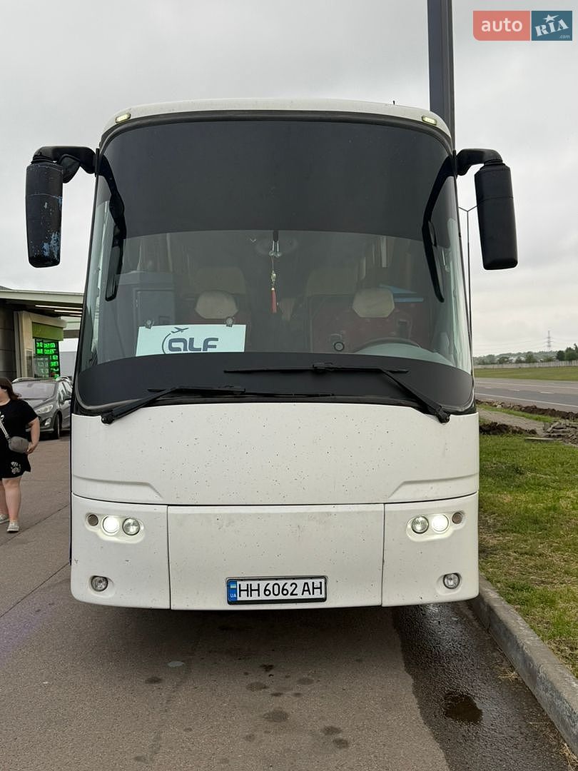 BOVA Futura FHD 2007 VIN XL9AA38R633003121 фото оголошення 2 з 11