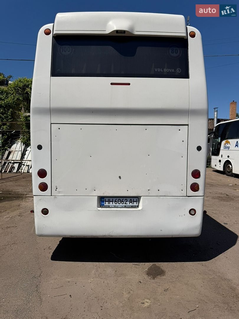 BOVA Futura FHD 2007 VIN XL9AA38R633003121 фото оголошення 6 з 11