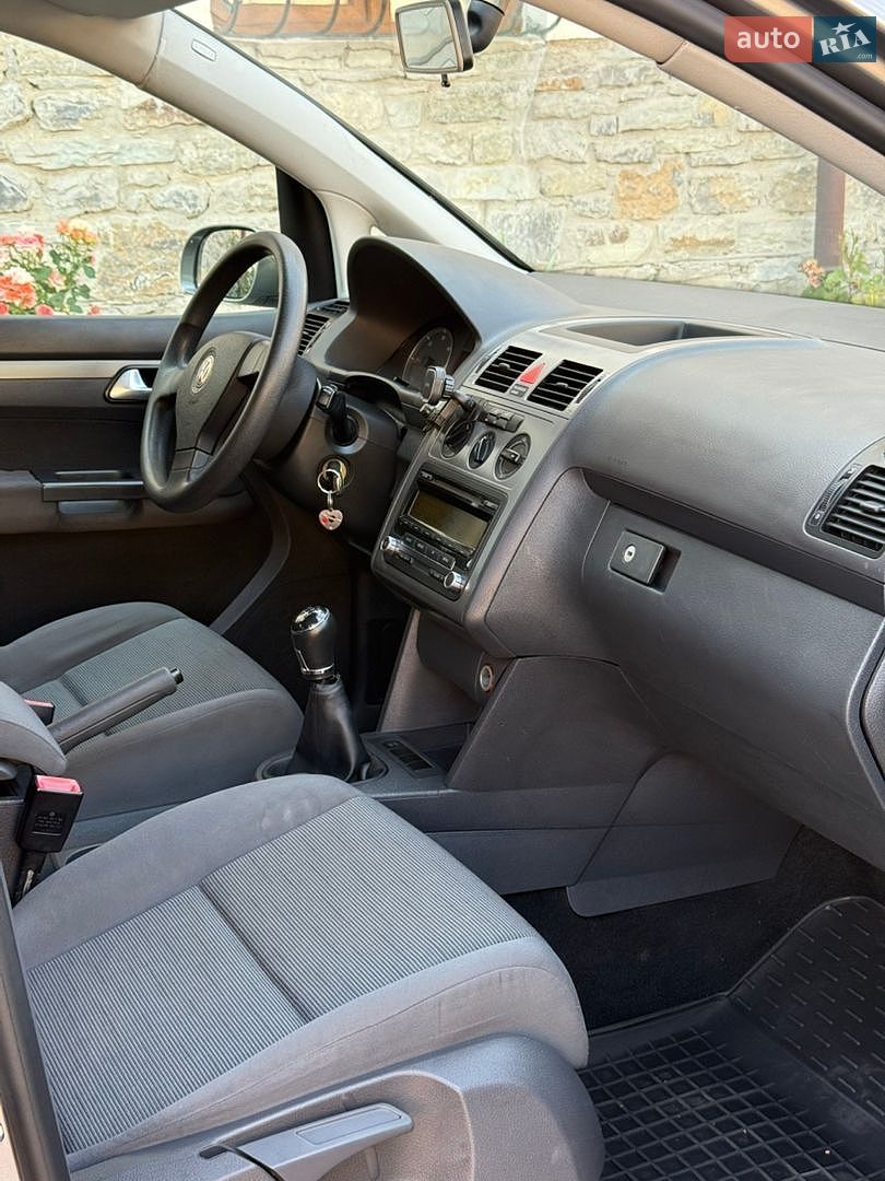 Volkswagen Touran 2008 VIN WVGZZZ1TZ9W005135 фото оголошення 5 з 11