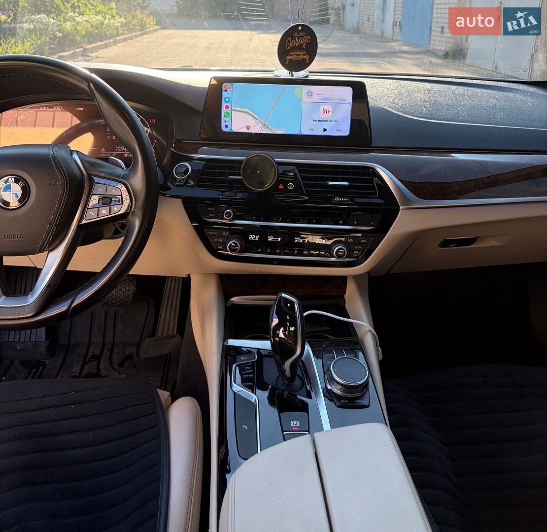BMW 5 Series 2019 VIN WBAJR3C03LCD11920 фото оголошення 8 з 8