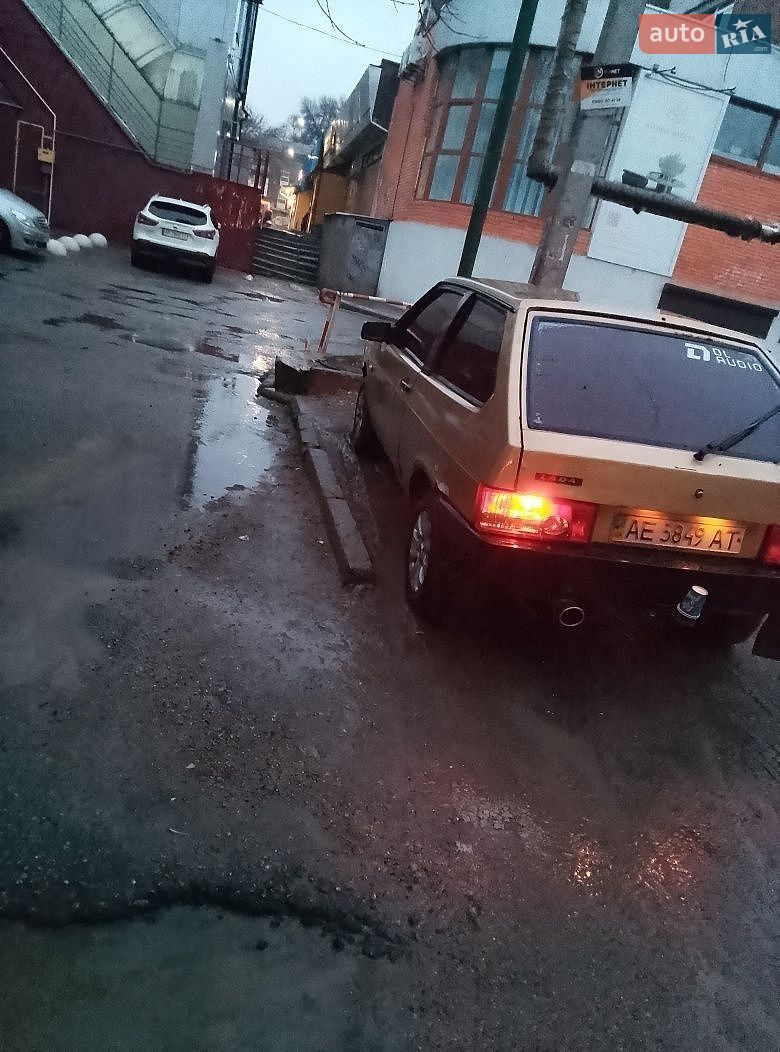 ВАЗ / Lada 2108 1989 VIN XTA210800K0455591 фото оголошення 4 з 8