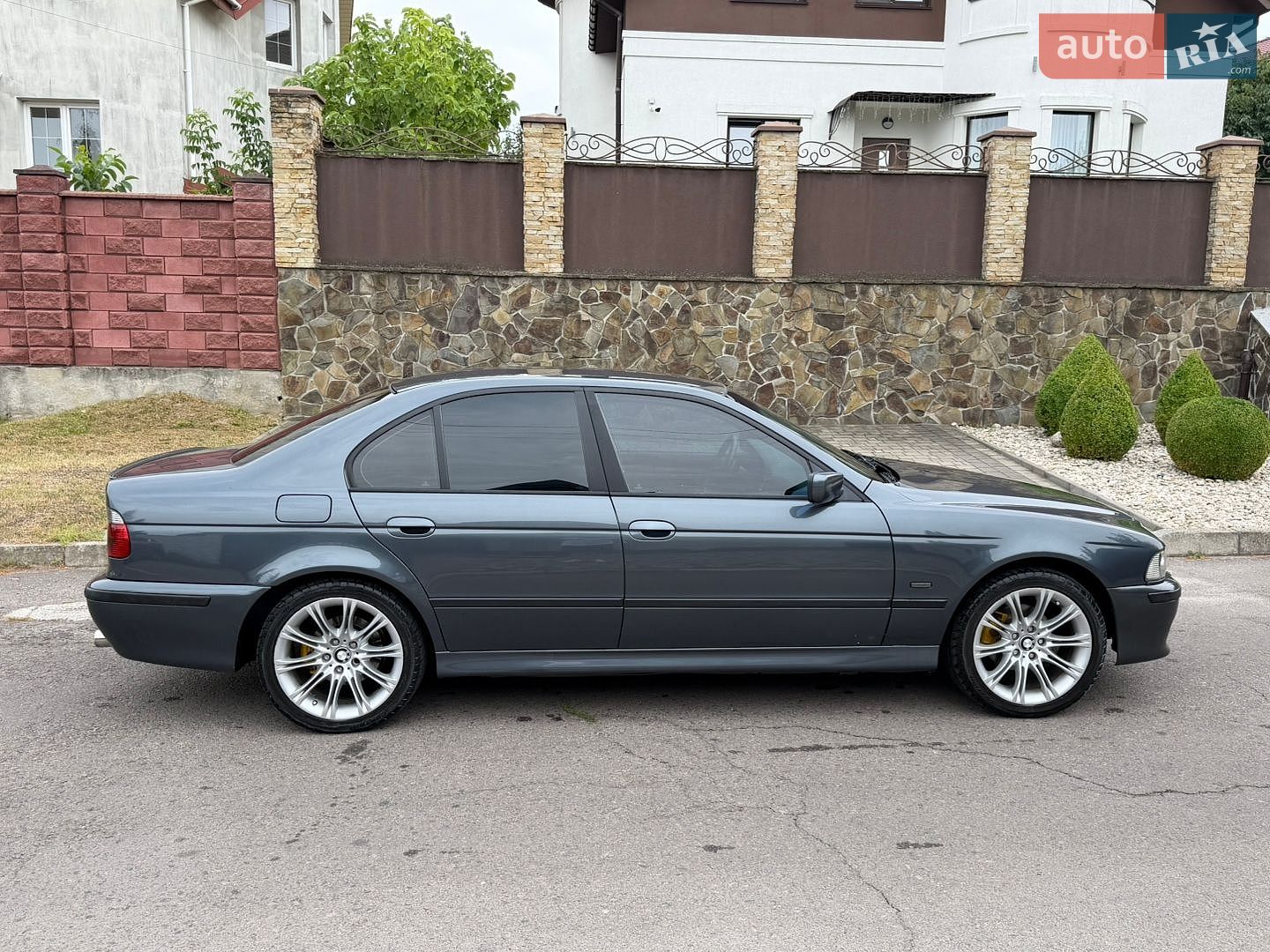 BMW 5 Series 1999 VIN WBADL81050GJ64337 фото оголошення 3 з 47
