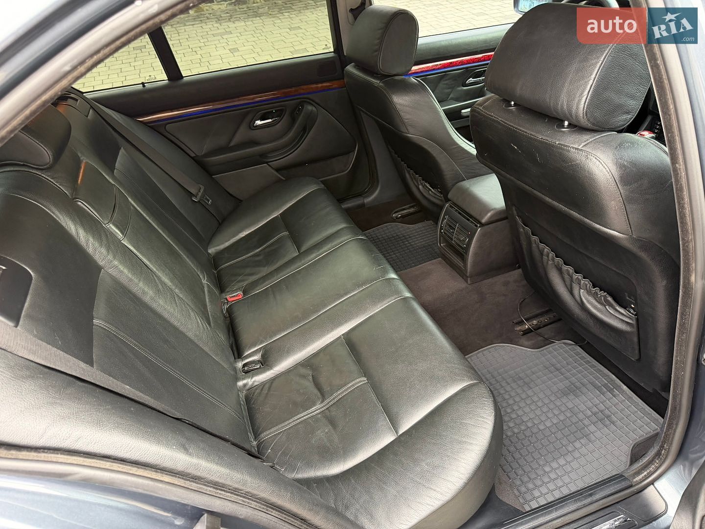 BMW 5 Series 1999 VIN WBADL81050GJ64337 фото оголошення 37 з 47