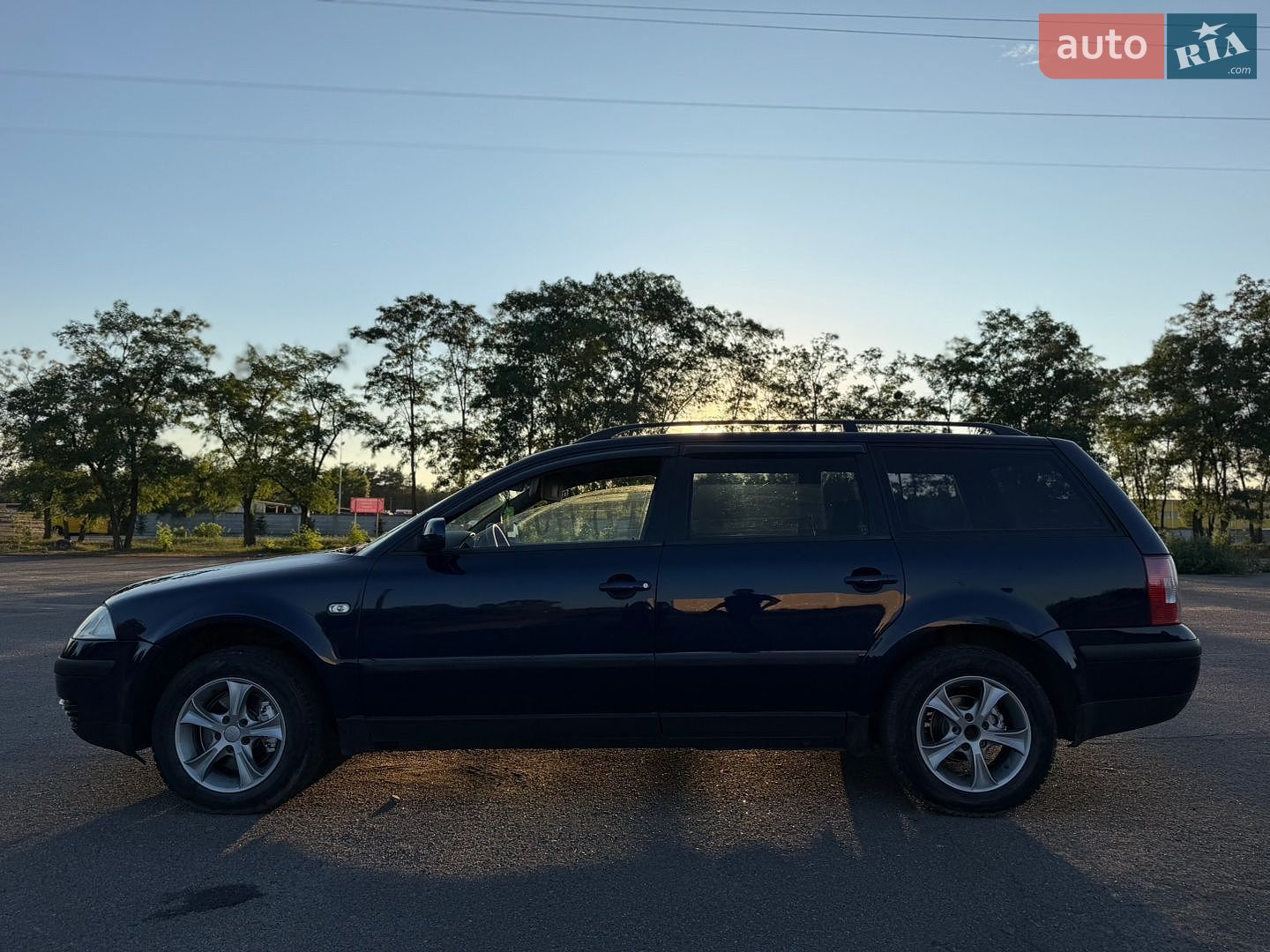 Volkswagen Passat 2002 VIN WVWZZZ3BZ3E070716 фото оголошення 6 з 55
