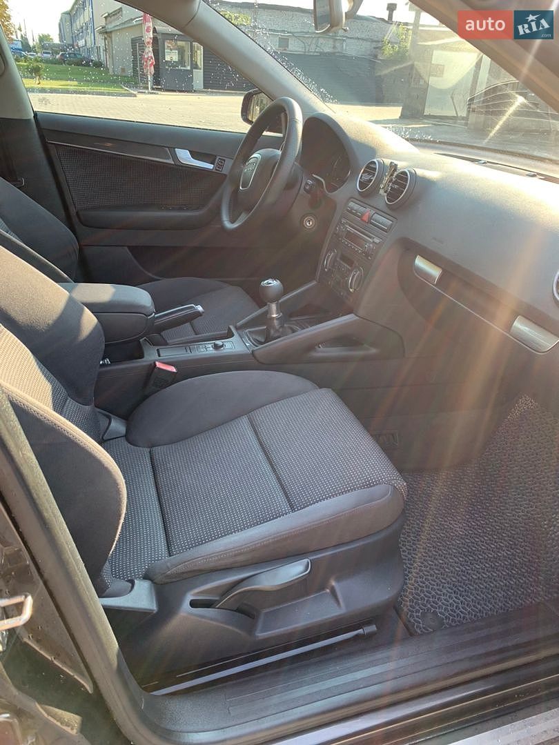 Audi A3 Sportback 2005 VIN WAUZZZ8P15A133240 фото оголошення 8 з 10