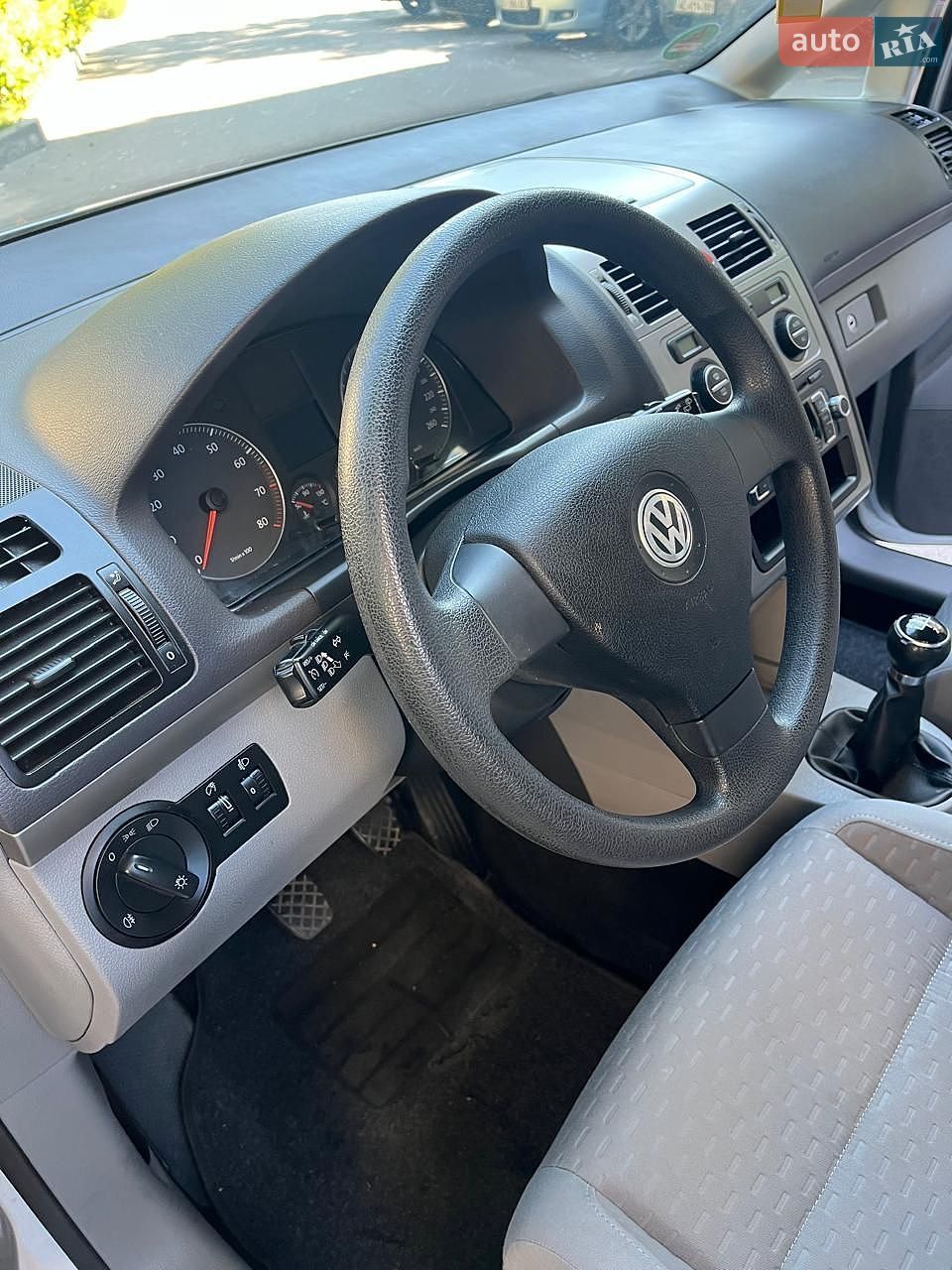 Volkswagen Touran 2009 VIN WVGZZZ1TZ9W087765 фото оголошення 16 з 57