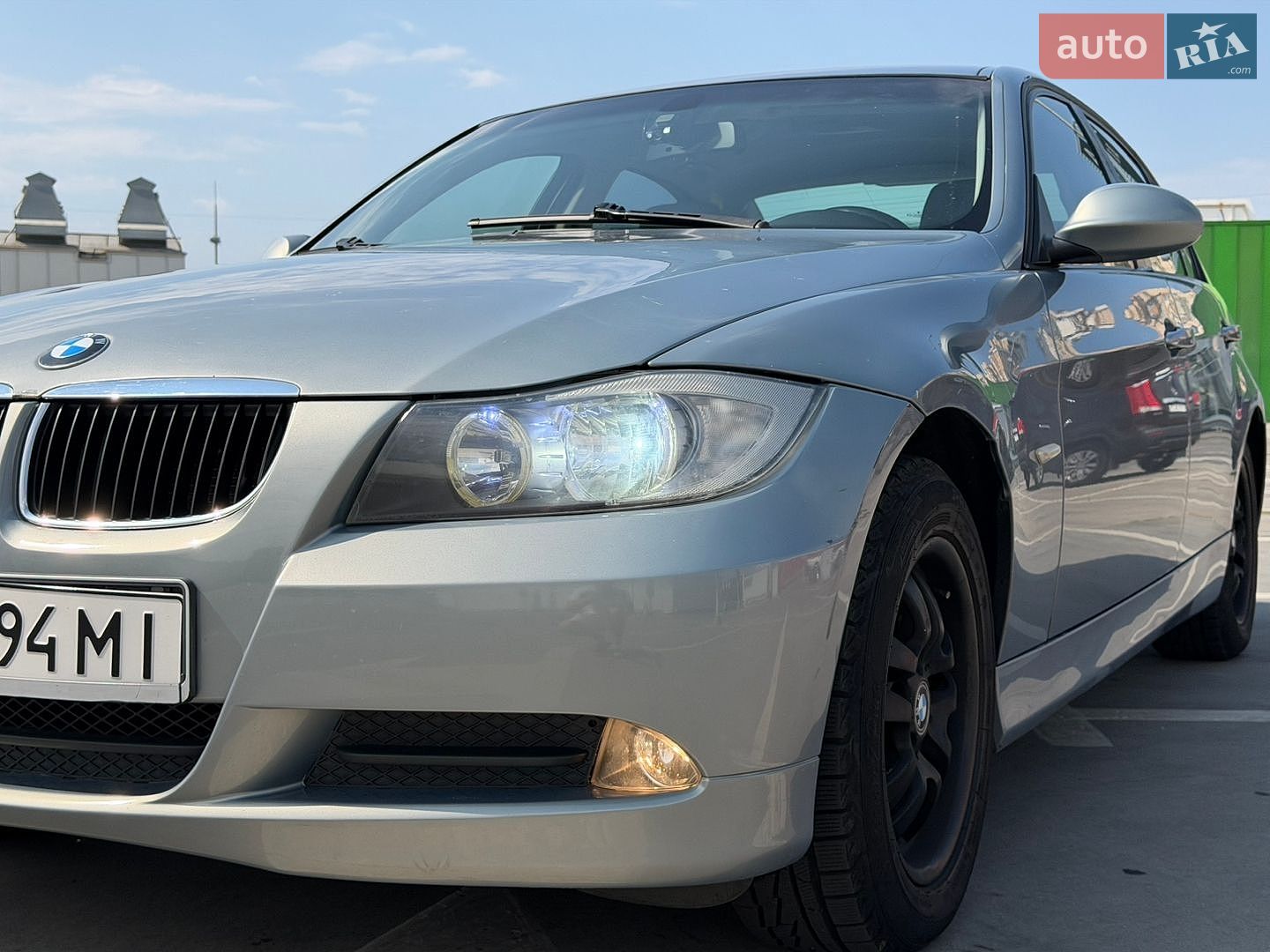 BMW 3 Series 2005 VIN WBAVA51020VB00151 фото оголошення 3 з 42