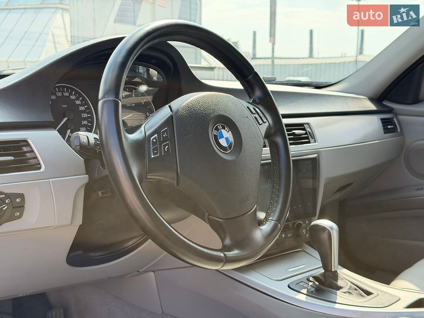 BMW 3 Series 2005 VIN WBAVA51020VB00151 фото оголошення 25 з 42