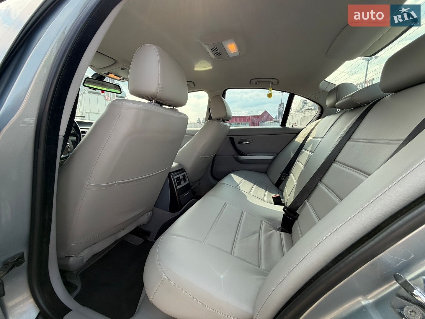 BMW 3 Series 2005 VIN WBAVA51020VB00151 фото оголошення 33 з 42