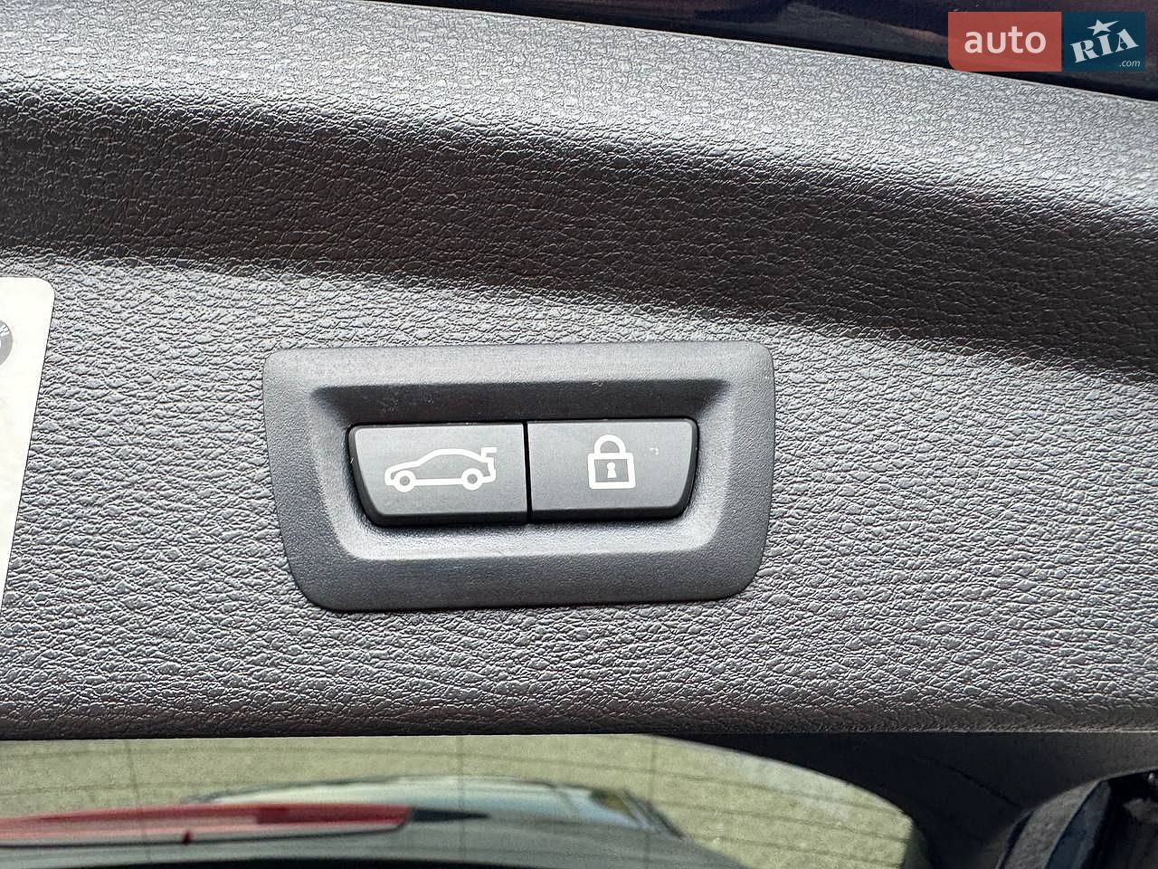 BMW X2 2018 VIN WBXYJ3C39JEJ75166 фото оголошення 28 з 31