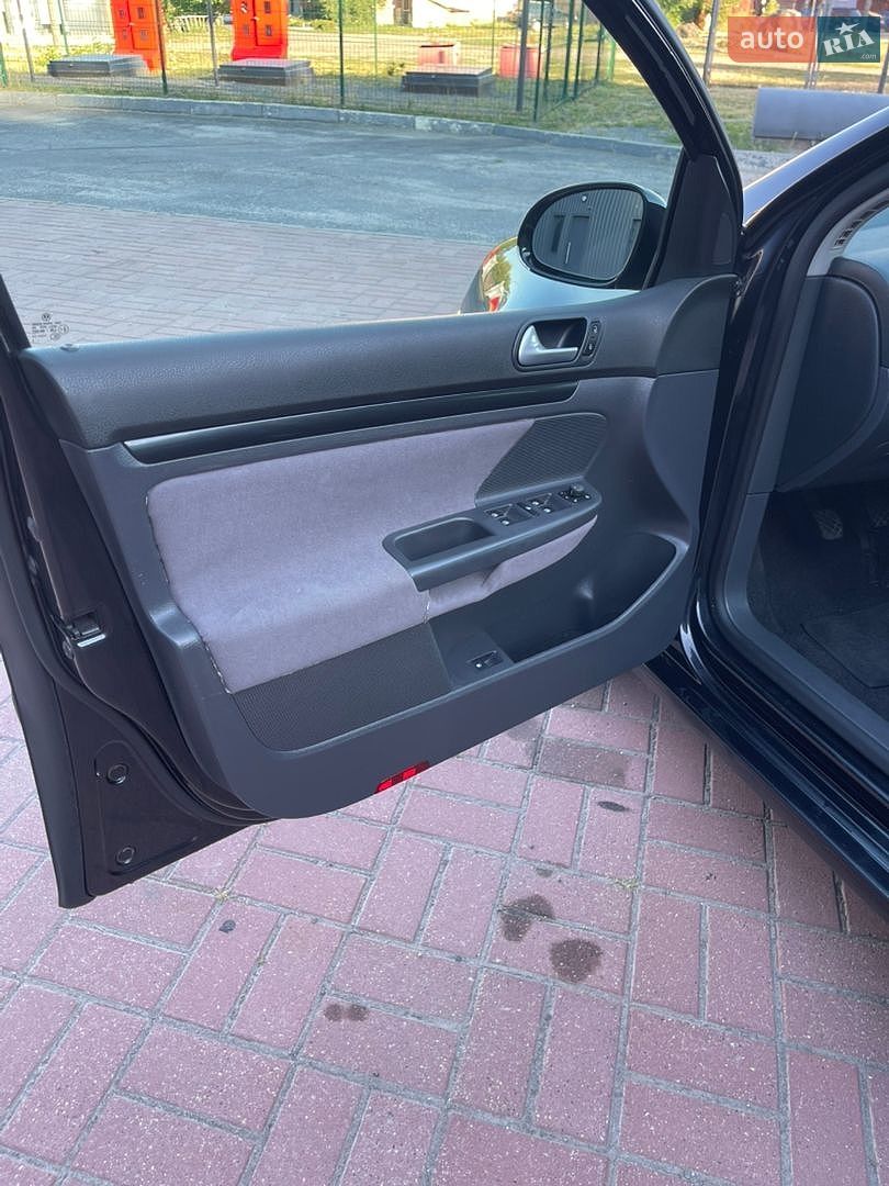 Volkswagen Golf 2008 VIN WVWZZZ1KZ8W329326 фото оголошення 9 з 20