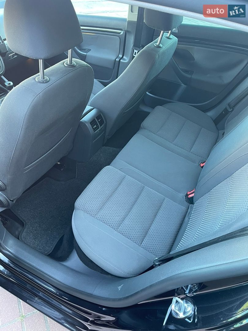 Volkswagen Golf 2008 VIN WVWZZZ1KZ8W329326 фото оголошення 11 з 20
